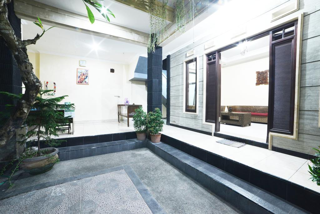 Ganggas Homestay Jimbaran  Luaran gambar